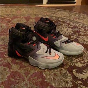 Lebron 13